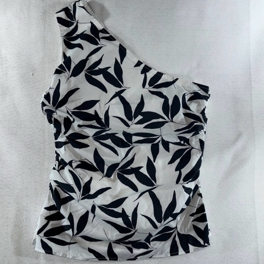 Abercrombie and Fitch One-Shoulder Ruched Top Black and White Leaf Print size S